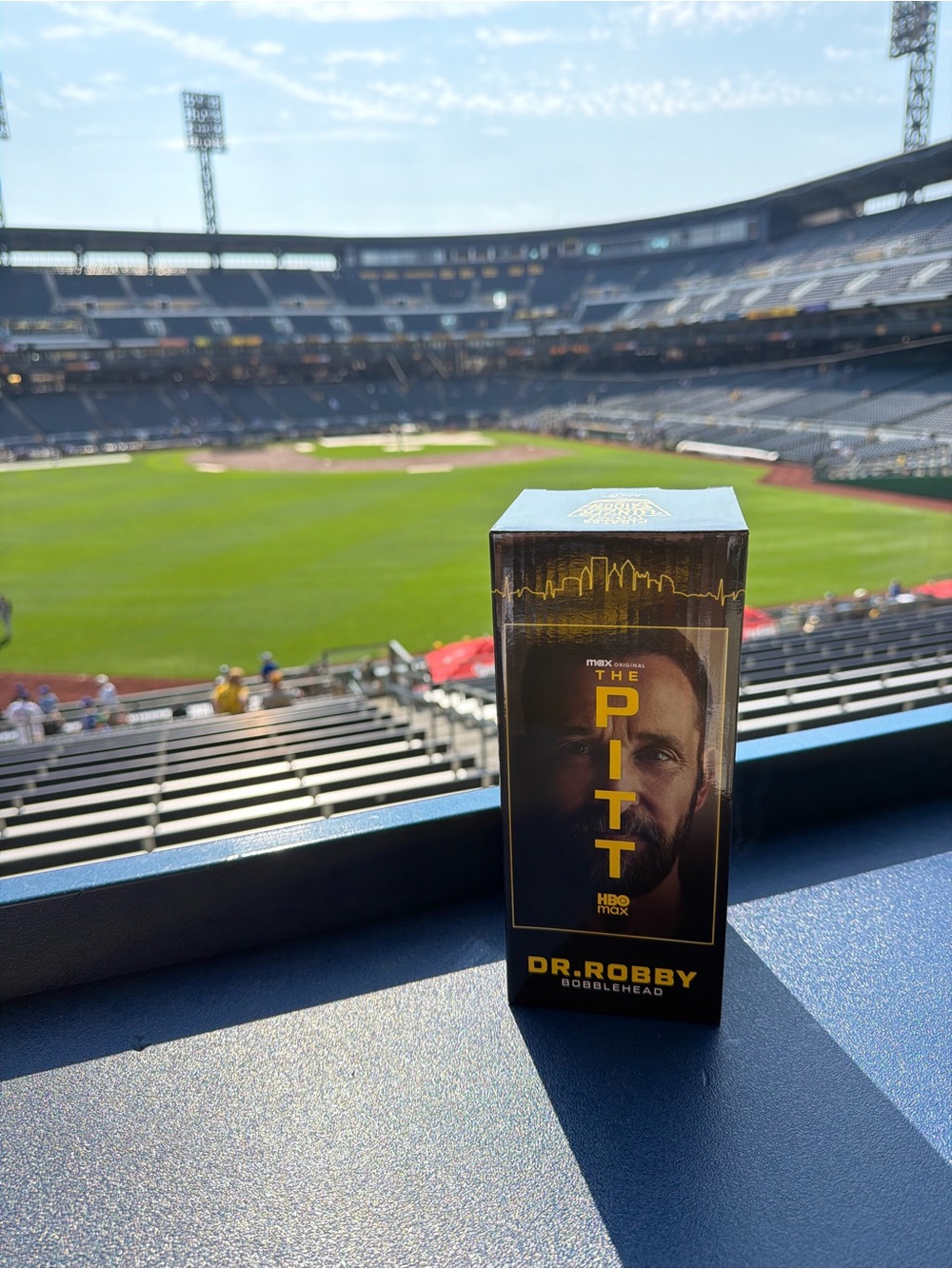 The Pitt Dr. Robby Bobblehead - Black and Gold - 07/25/2026